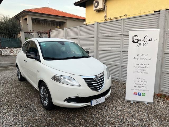 Lancia Ypsilon 1.2 69 CV 5 porte S&S Platinum