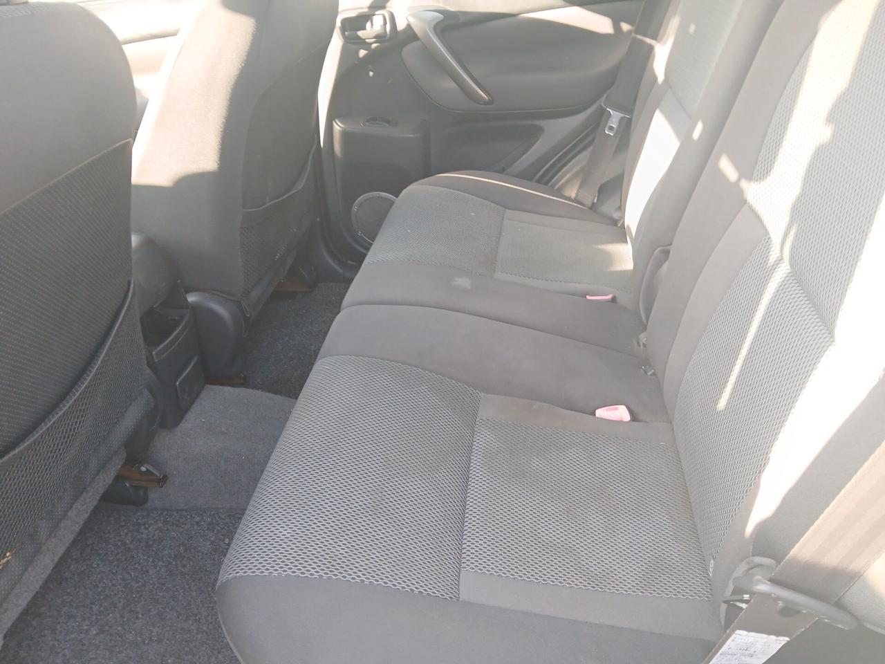 Toyota RAV 4 RAV4 2.0 16V cat 5 porte