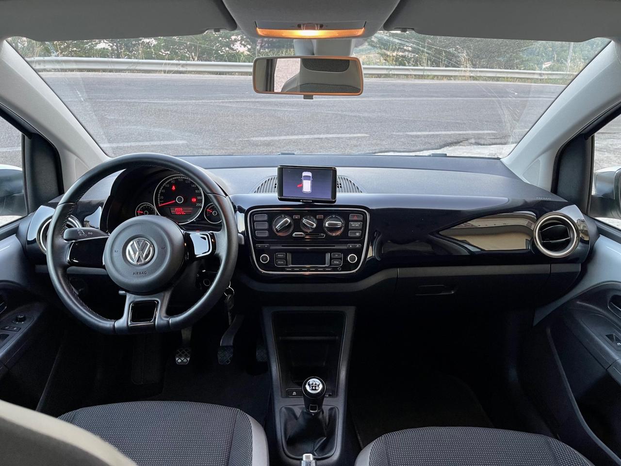 Volkswagen up! 1.0 75 CV 5p. high
