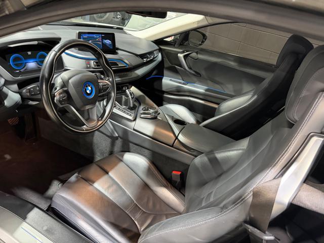BMW i8 374HP KIT CARBONIO FULL OPTIONAL
