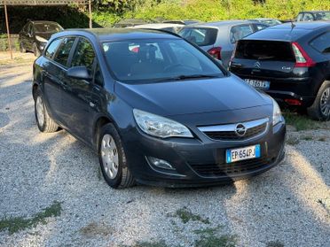 Opel Astra 1.4 Turbo 140CV Sports Tourer GPL Tech Cosmo