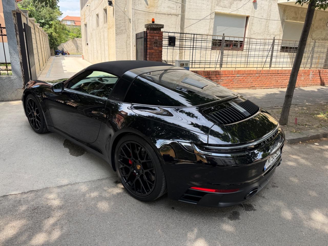 Porsche 911 992 Targa 4 GTS Total Black P. Approved