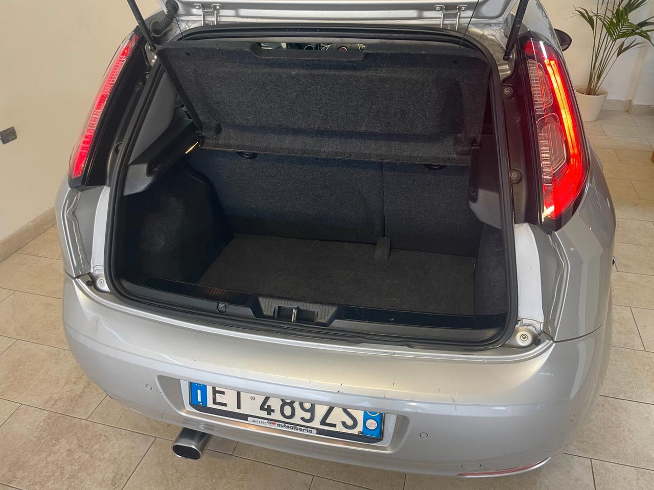 Fiat Punto 1.3 85 CV MJT Lounge TETTO APRIBILE Neopatentati