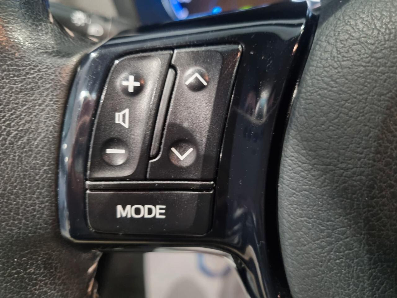 Toyota Yaris 1.5 Hybrid 5 porte Active