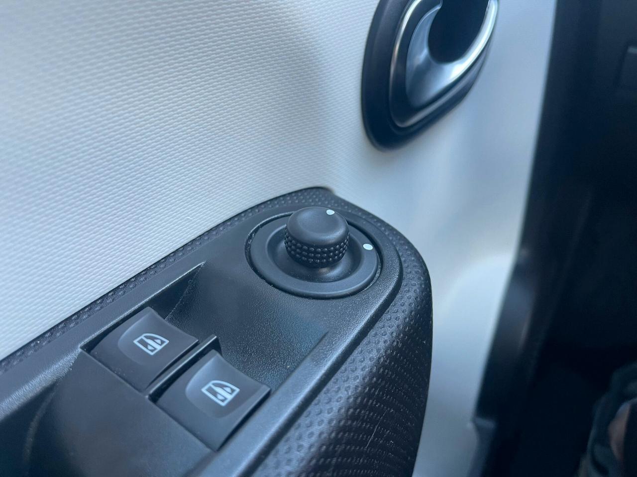 Renault Twingo SCe 65 CV Zen