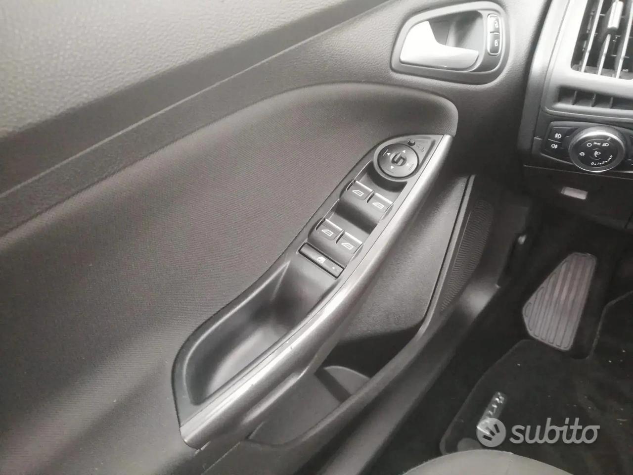 Ford focus 1.5 tdci 95cv euro6b led navi 2018