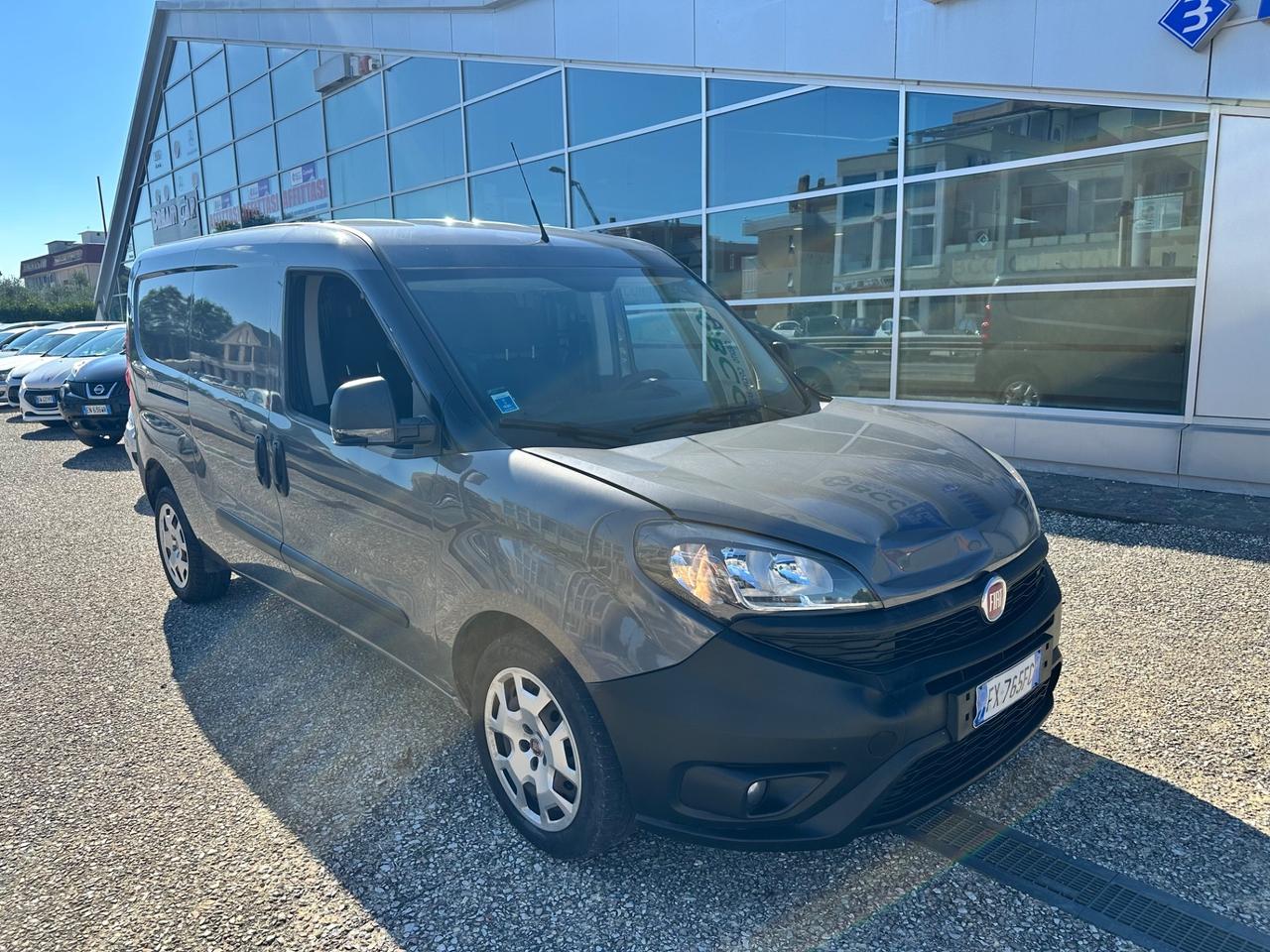 Fiat doblo maxi 3 posti 1.6 mtj 120cv lounge