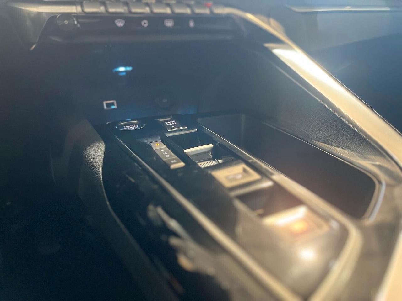 PEUGEOT 5008 HDi 130 CV EAT8 ALLURE PACK *2023*7POSTI*76MILAKM*