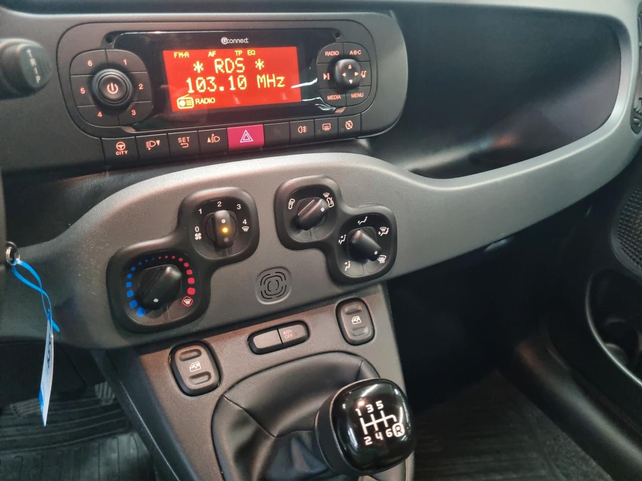 Fiat Panda 1.0 FireFly S&S Hybrid City Life 5 POSTI