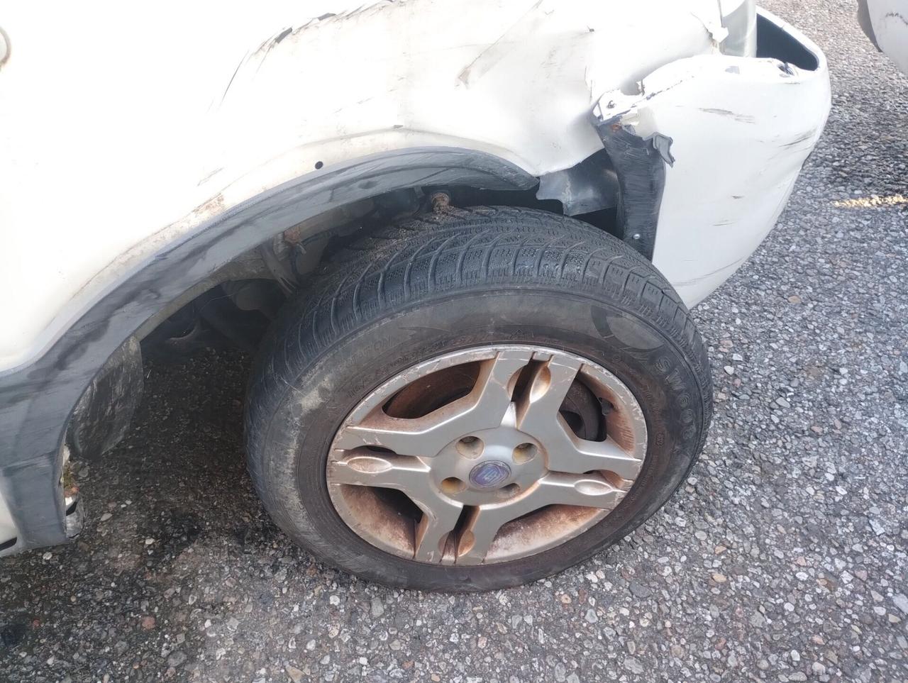 Fiat Panda 1.3 MJT 16V DPF 4x4 Climbing