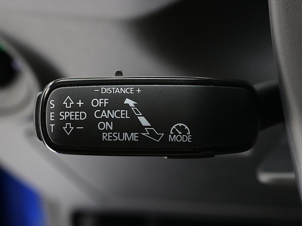 Skoda Kamiq 1.6 TDI Dark Shade TETTO PANORAMICO