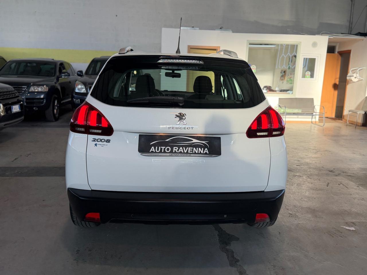 Peugeot 2008 GPL 82CV EURO 6 Neopatentati 2020
