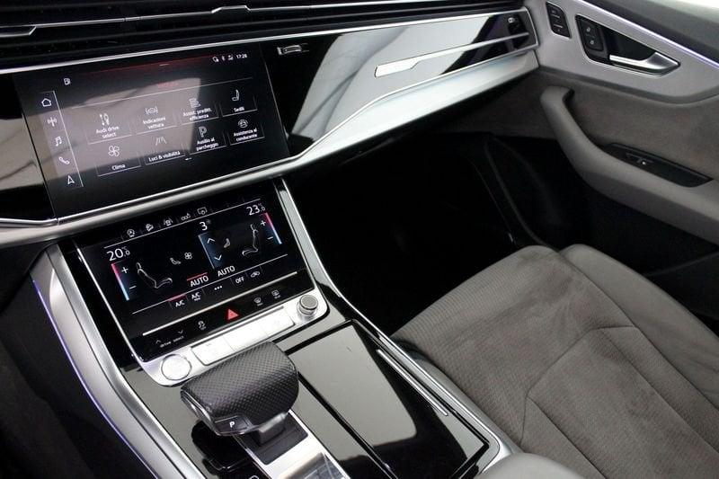 Audi Q8 50 TDI 286 CV quattro tiptronic Sport S-LINE ** MATRIX + TETTO **