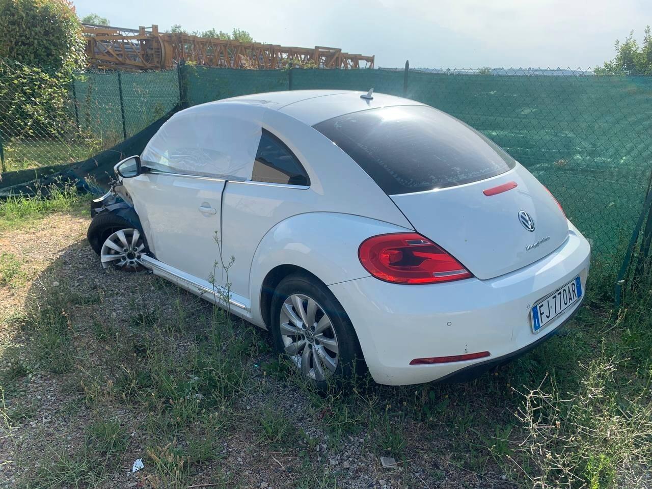 Volkswagen Maggiolino 1.6 TDI SINISTRATO