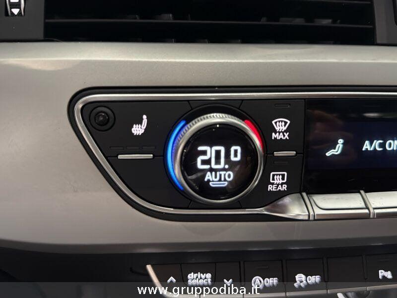 Audi A4 V 2019 Avant Diesel Avant 40 2.0 tdi Business 190cv s-tronic
