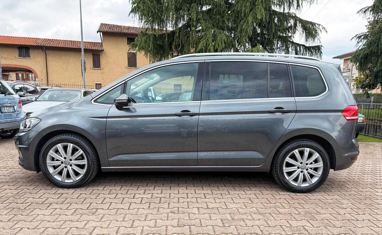 Volkswagen Touran 1.6 TDI 115 CV DSG BlueMotion AUTOMATICA NAVIGA SENSORI PDC CRUISE
