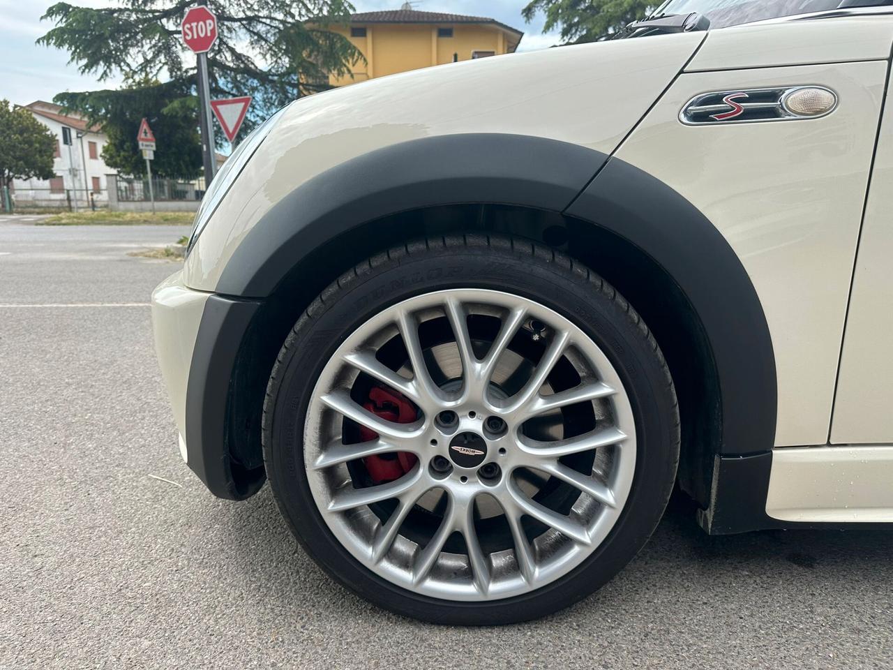Mini 1.6 16V Cooper S JCW Cabrio
