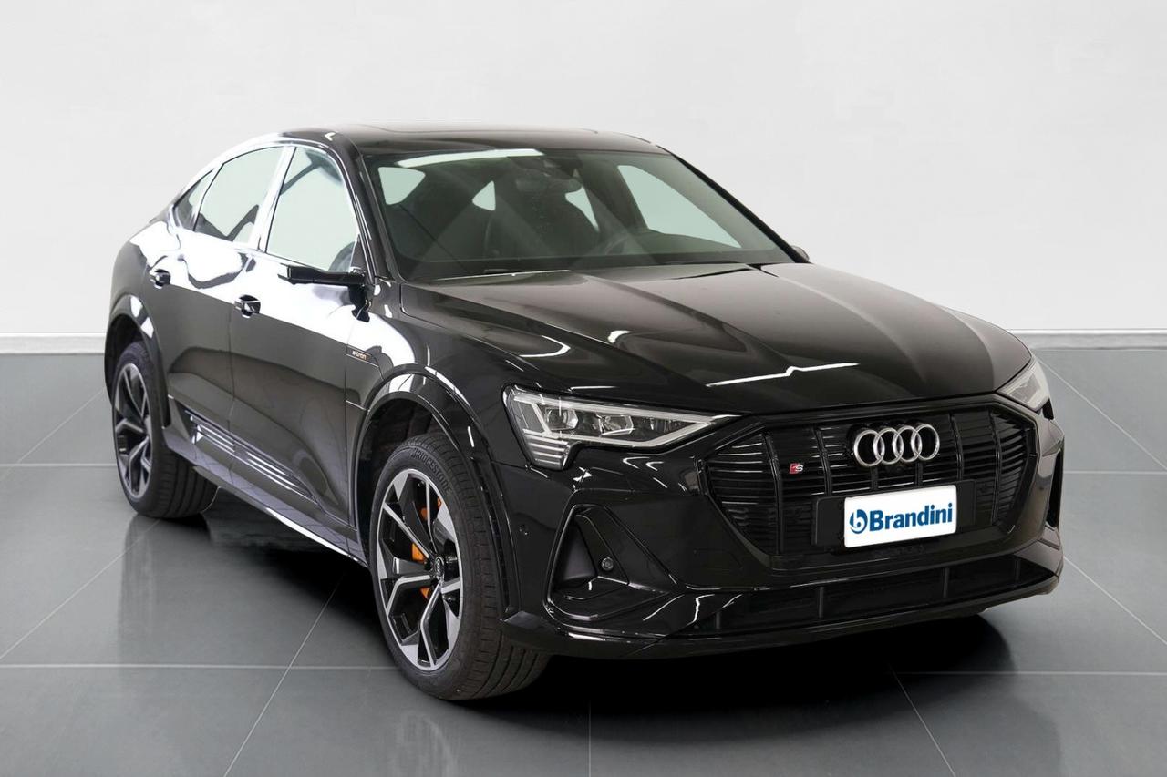 AUDI E-tron S Sportback Sport Attitude quattro