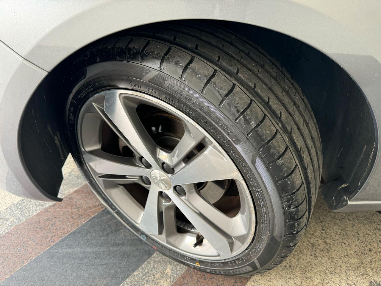 Peugeot 308 1.6 e-HDi 115 CV Stop&Start Business