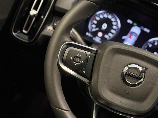 VOLVO XC40 T2 automatico Core