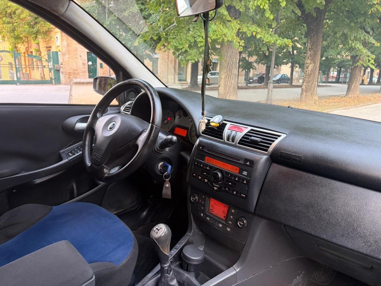 Fiat multijet Diesel neopatentati 5 porte uni proprietà