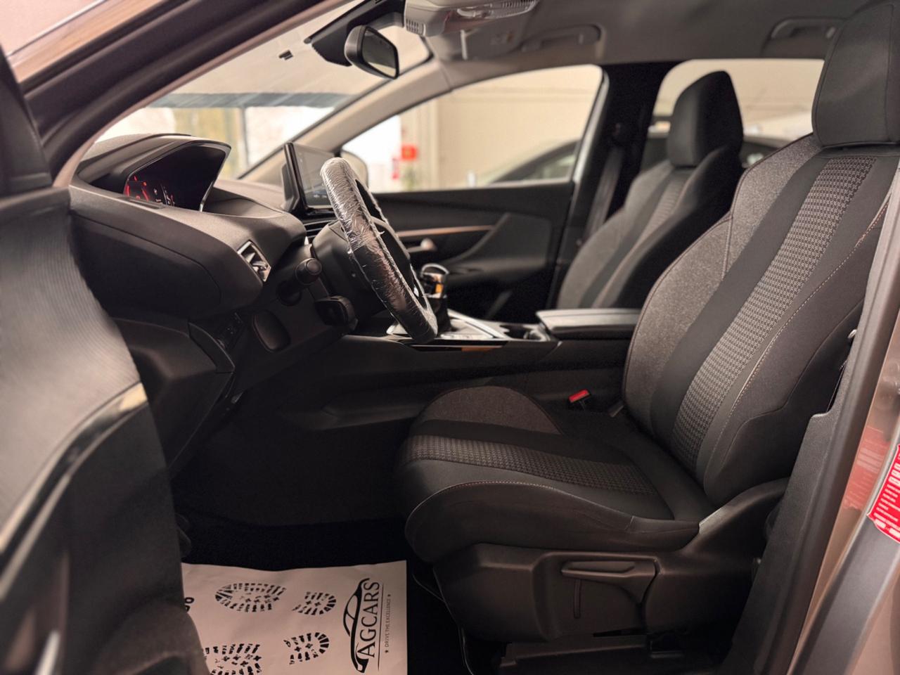 Peugeot 3008 BlueHDi 130 S&S Active