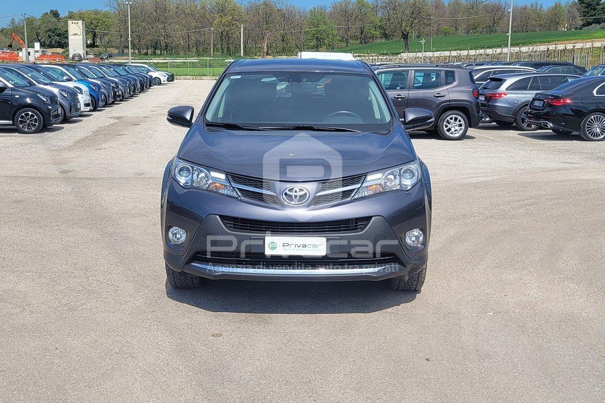TOYOTA RAV4 2.2 D-CAT A/T 4WD Style