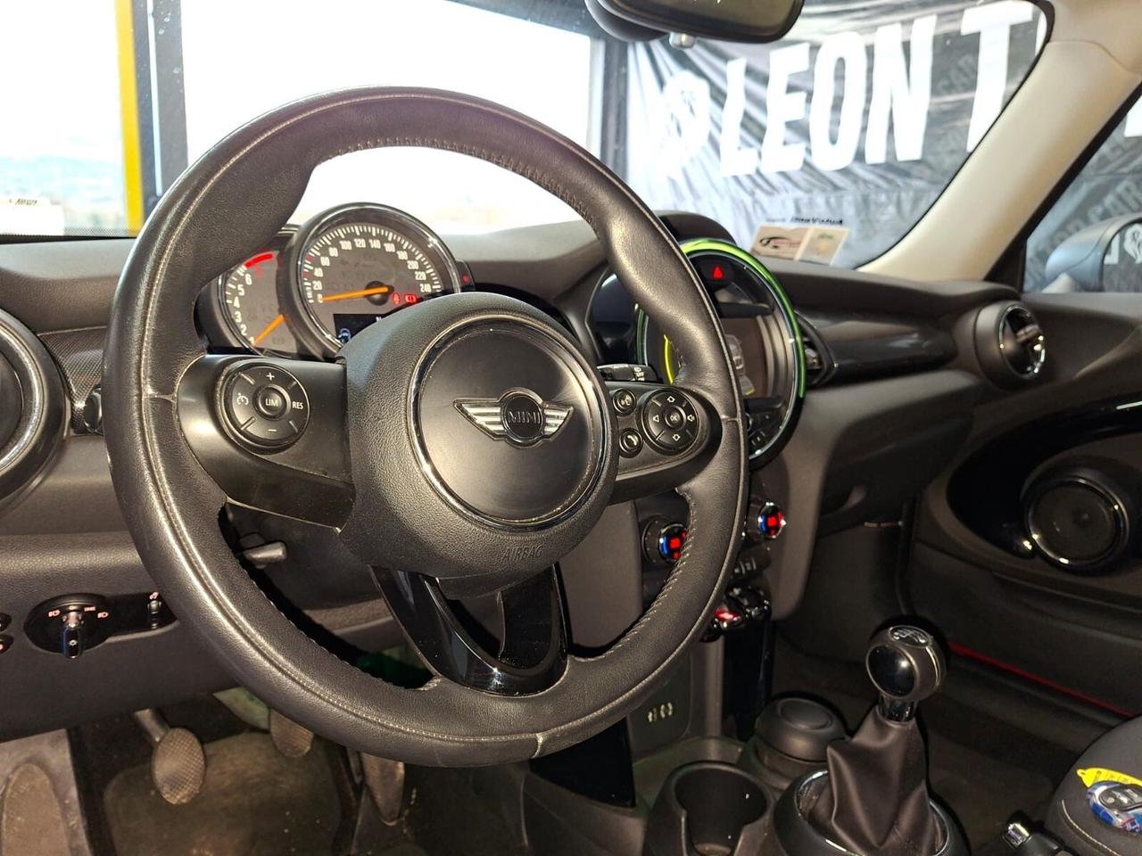 Mini 1.2 One 75 CV km 99 mila certificati adatta a neopatentati