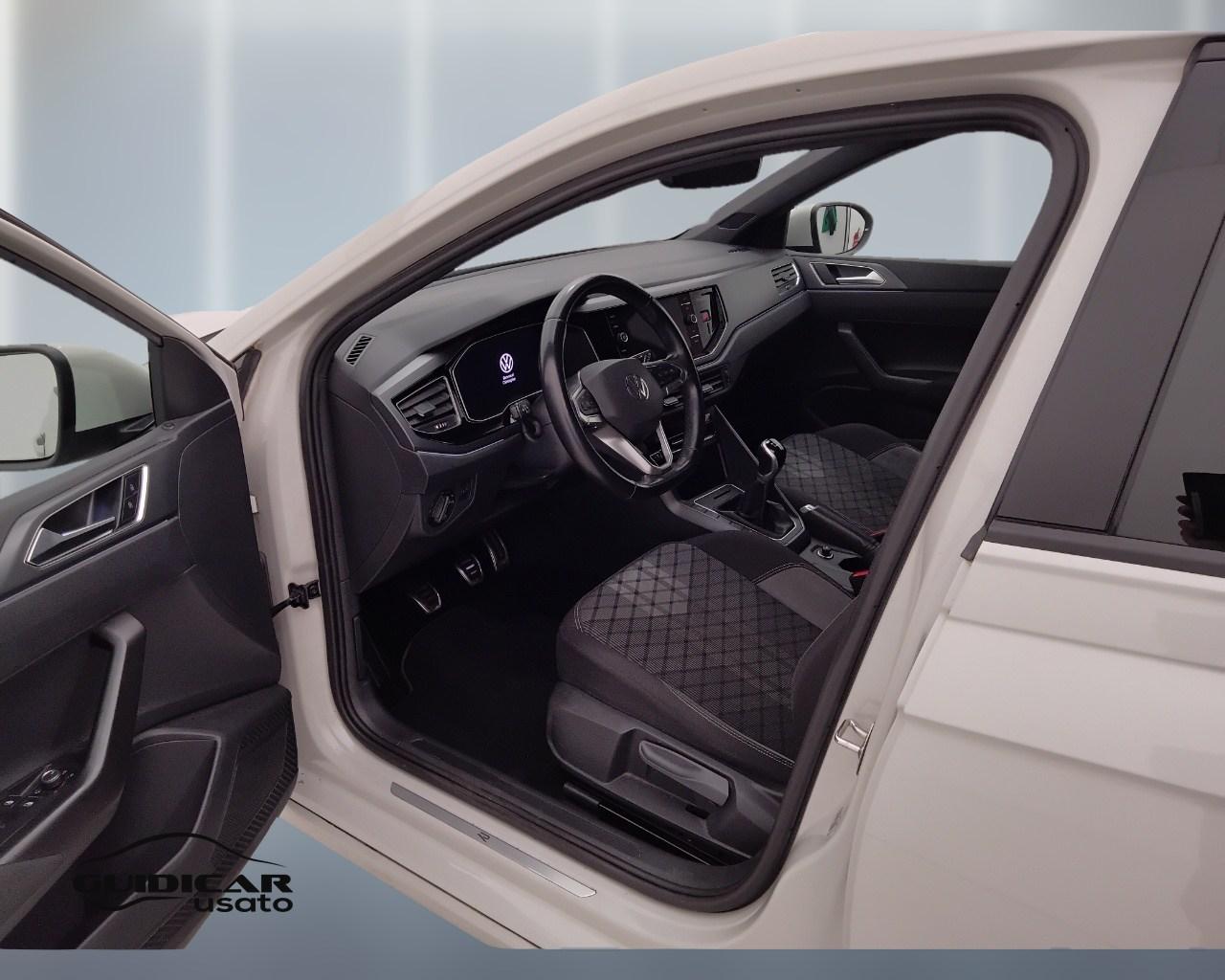 VOLKSWAGEN Taigo - Taigo 1.0 tsi R-Line 110cv