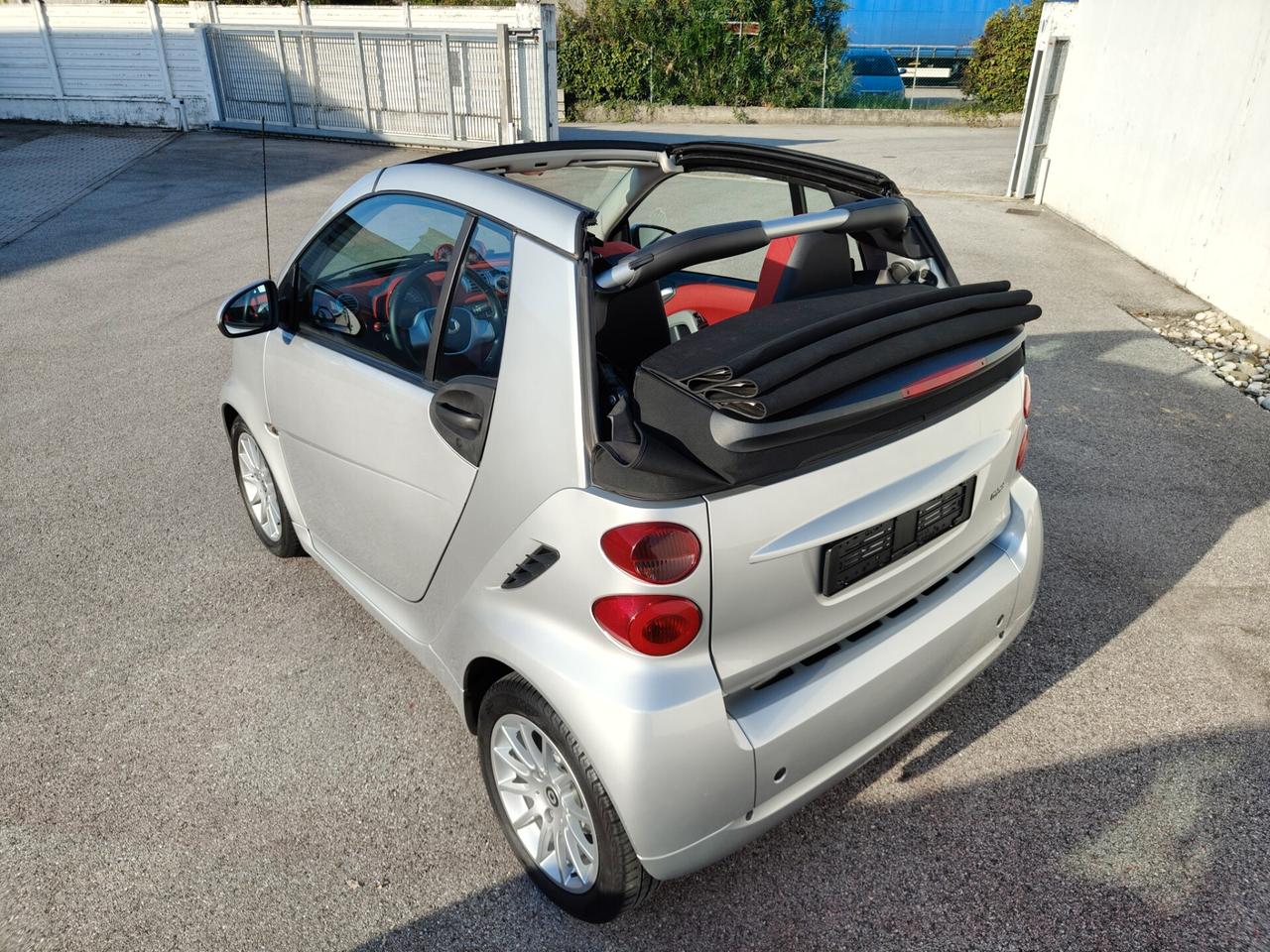 Smart ForTwo 1000 52 kW MHD cabrio passion