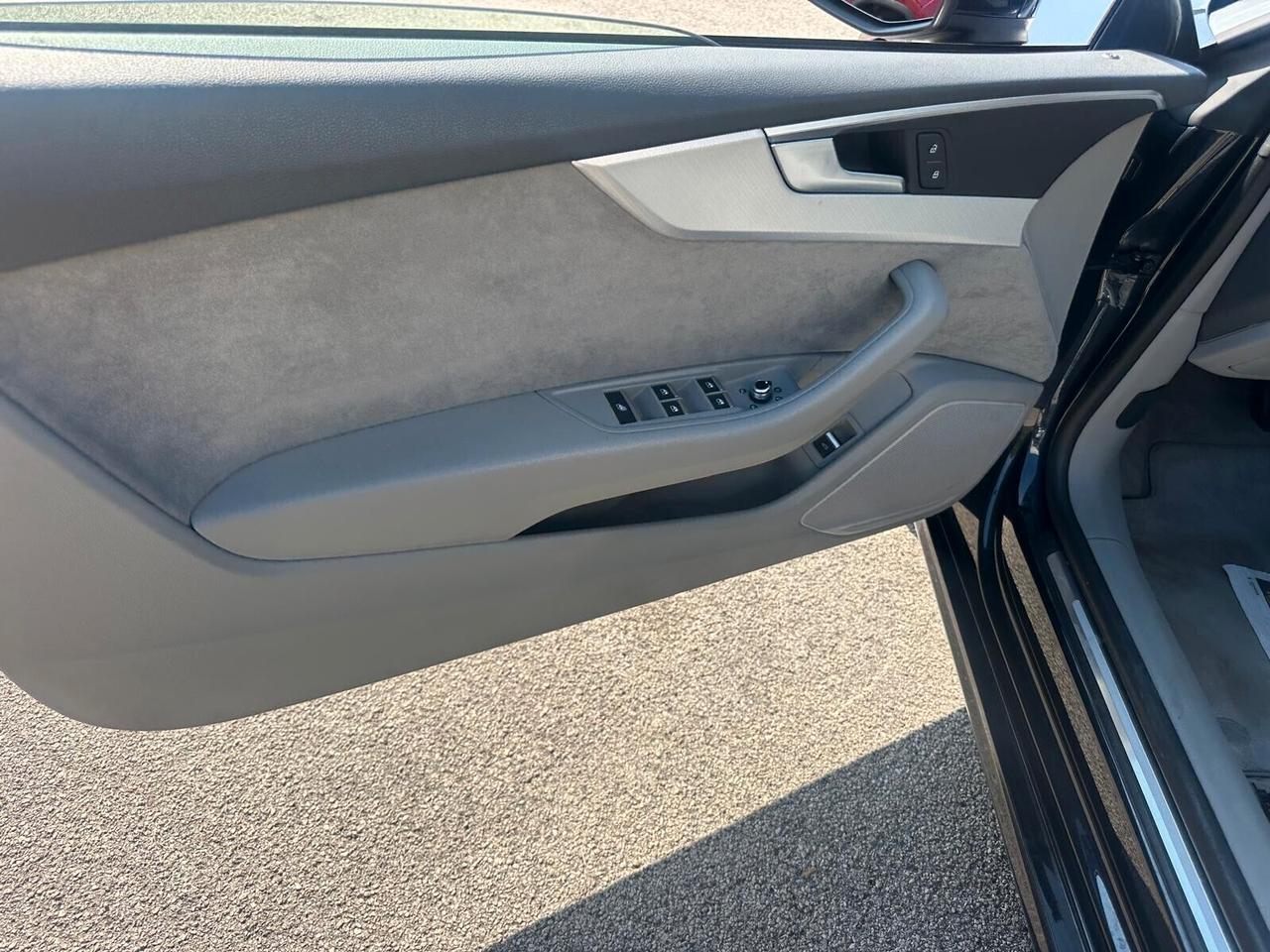 Audi A5 Cabrio 2.0 TFSI Business Sport AUTOMATICA