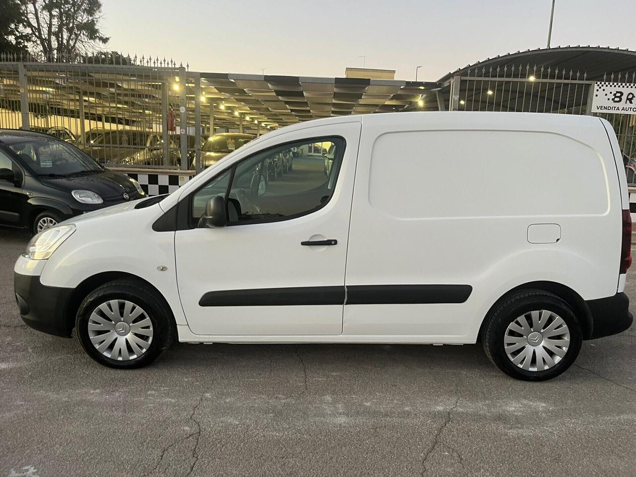 Citroen Berlingo 1.6 HDi 90Cv Unipro 2015