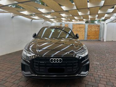 Audi Q8 50 TDI 286 CV quattro tiptronic Sport