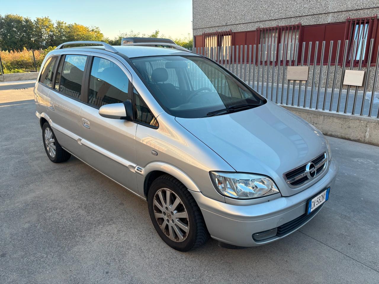 Opel Zafira 1.8 16V cat Fashion Line