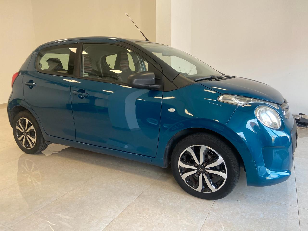 Citroen C1 VTi 72 S&S 5 porte Shine