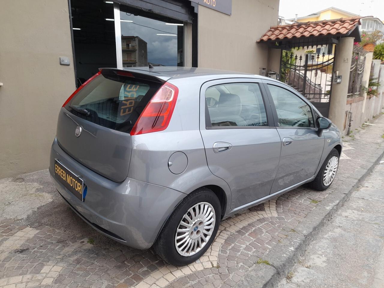 Fiat Grande Punto Grande Punto 1.3 MJT 90 CV 5 porte Dynamic