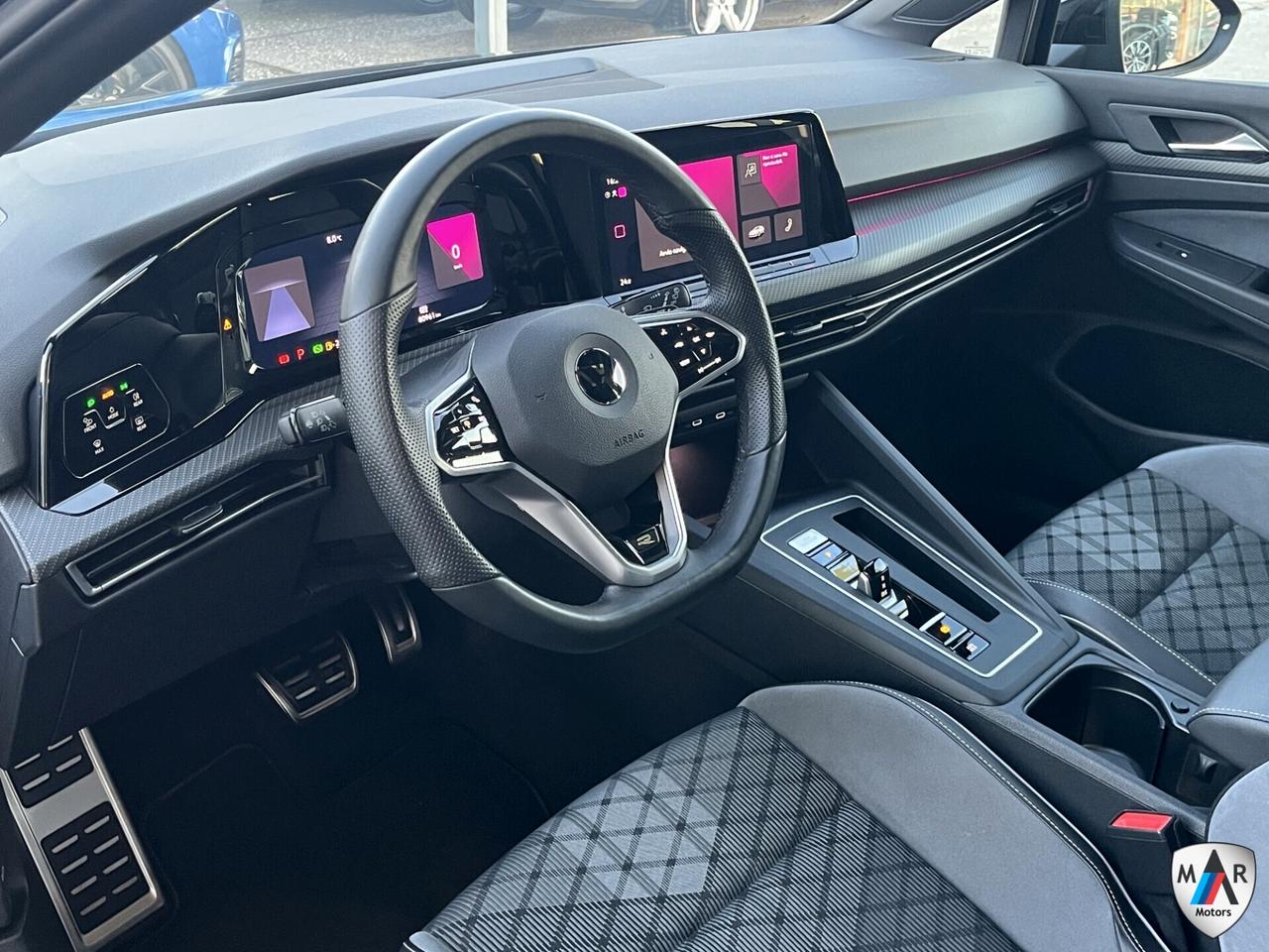 Volkswagen Golf 1.5 eTSI 150 CV EVO DSG R-Line