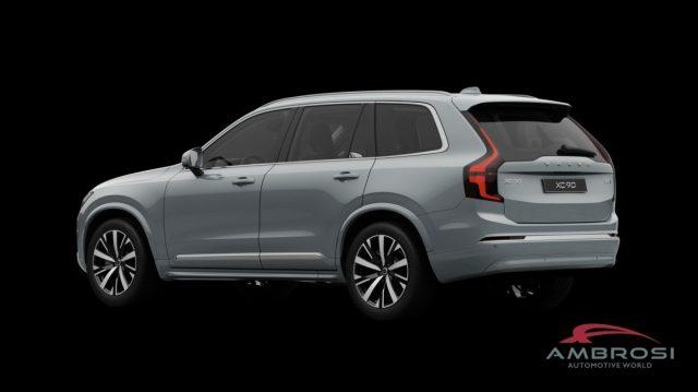 VOLVO XC90 B5 AWD Mild hybrid Benzina Core Bright 7 Sedili