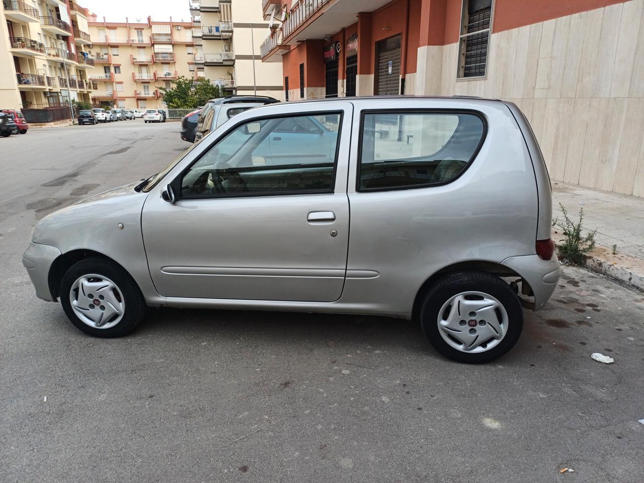 Fiat 600 1.1 50th Anniversary