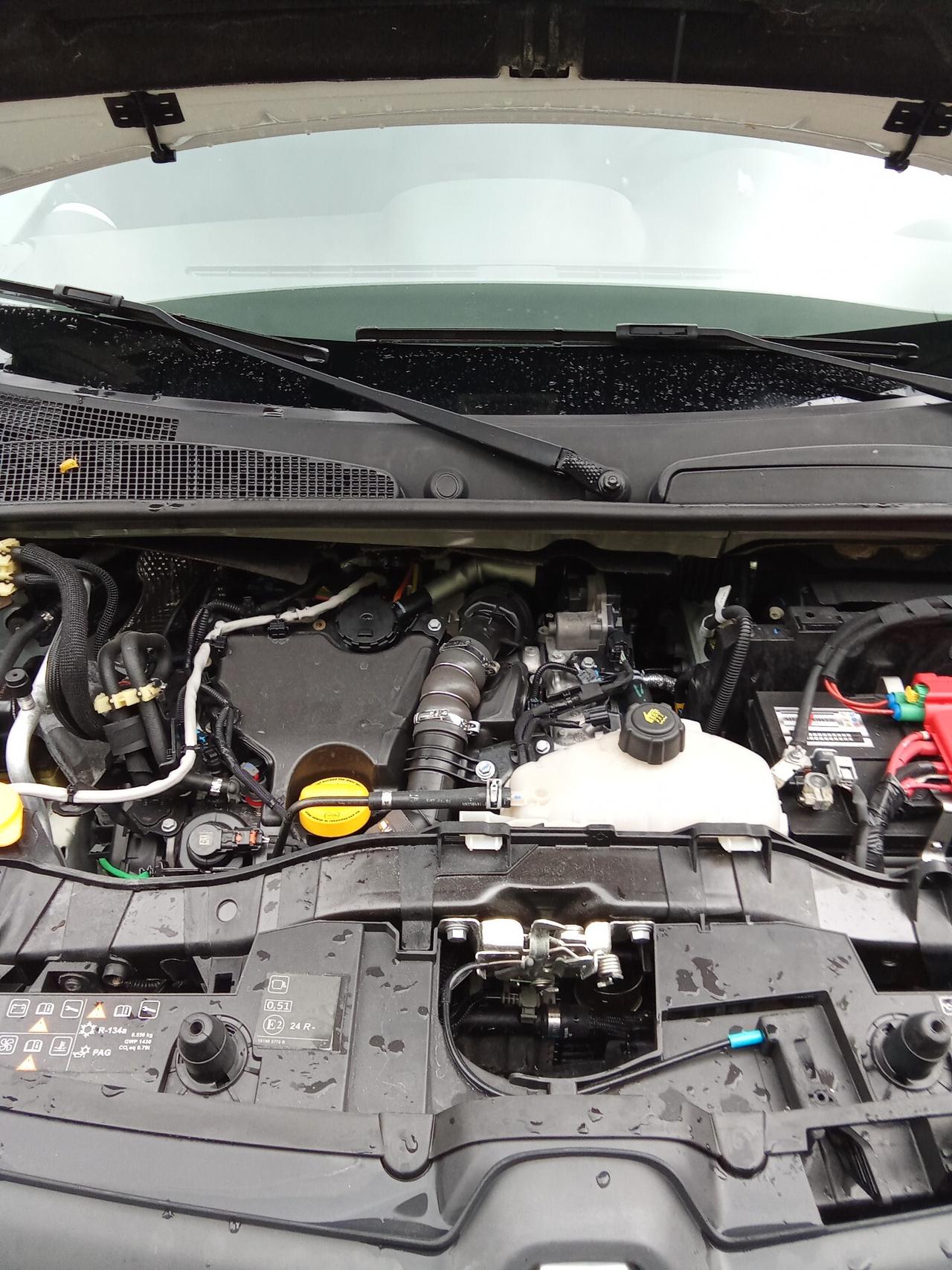 Renault Kangoo Blue dCi 95CV Maxi 020