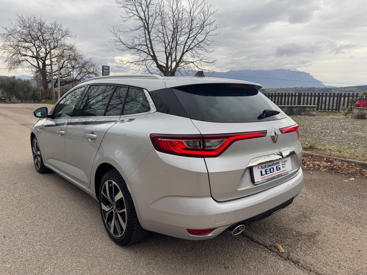 Renault Megane Mégane Sporter Blue dCi 115 CV EDC Intens