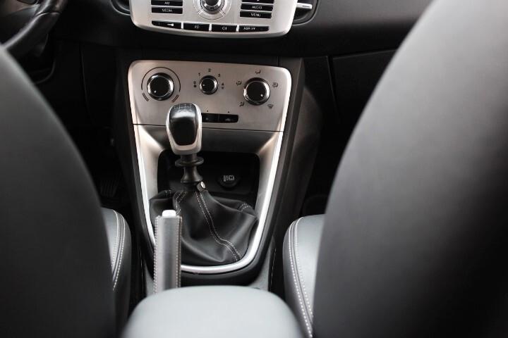Lancia Delta 1.6 MJT DPF ORO 120CV ESTETICA DA AUTO NUOVA EX PENSIONATO 12 MESI GARANZIA