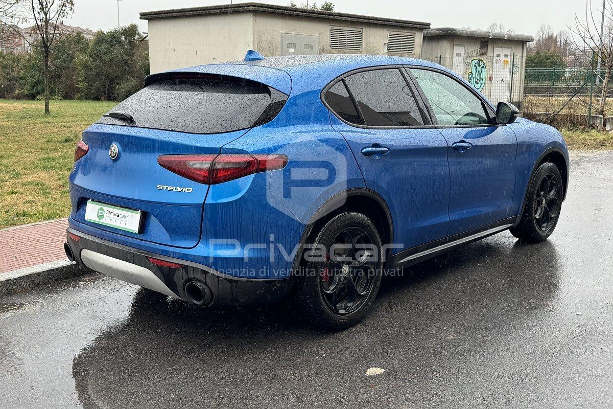 ALFA ROMEO Stelvio 2.2 Turbodiesel 180 CV AT8 Q4 Executive