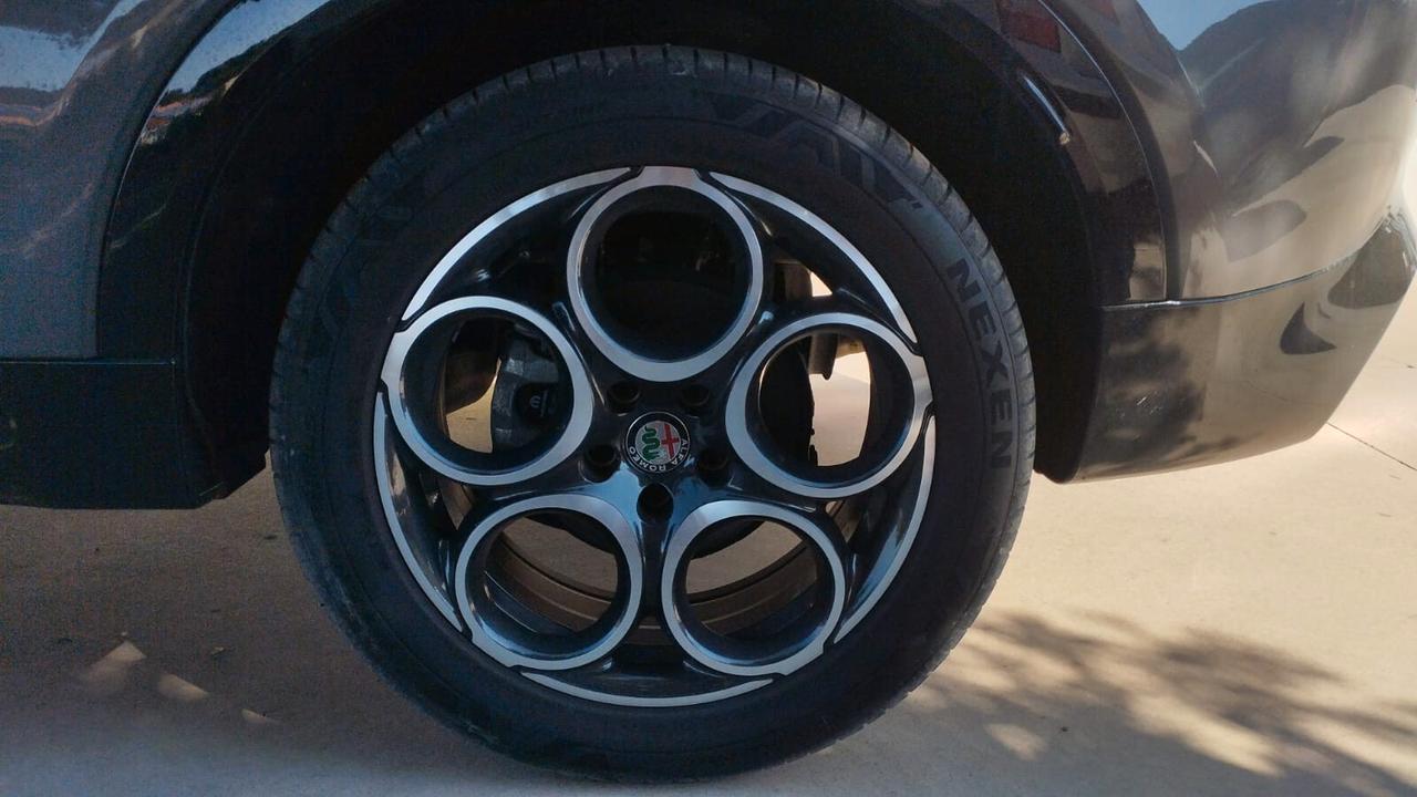 Alfa Romeo Tonale 1.5 160 CV MHEV