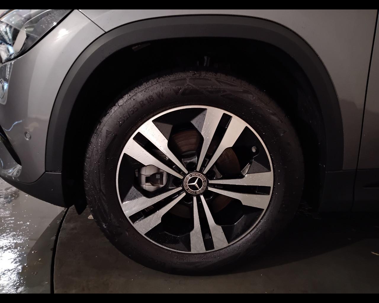 Mercedes-Benz GLA-H247 2023 - GLA 200 d Progressive Advanced auto