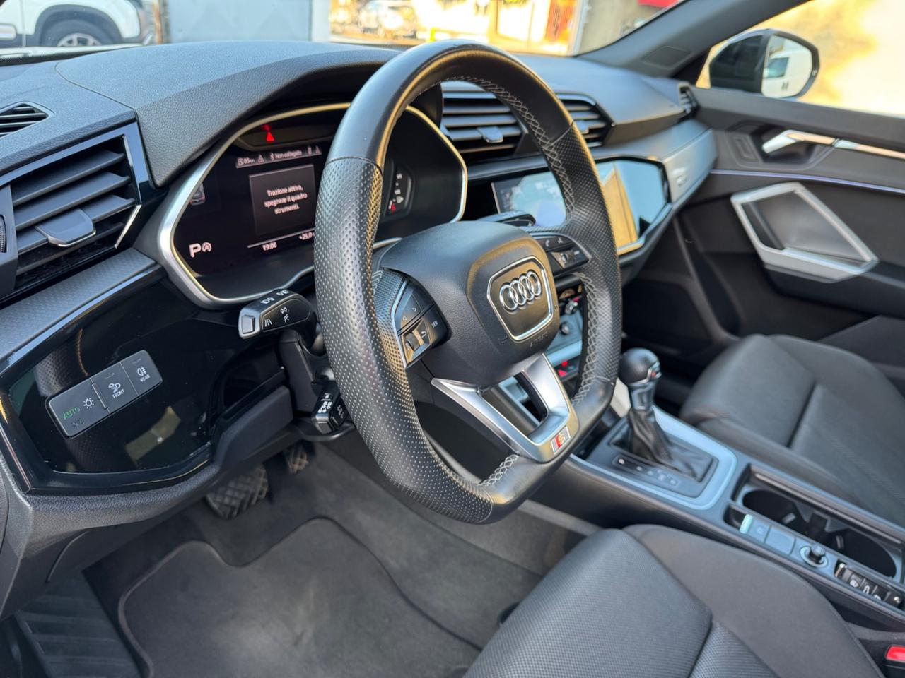 Audi Q3 35 2.0TDI 150cv S tronic S line Tetto 2020