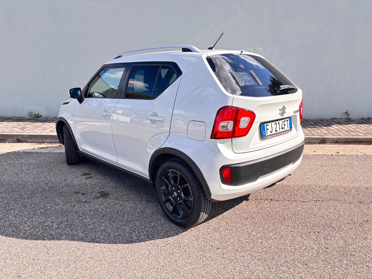 Suzuki Ignis 1.2 Dualjet Top
