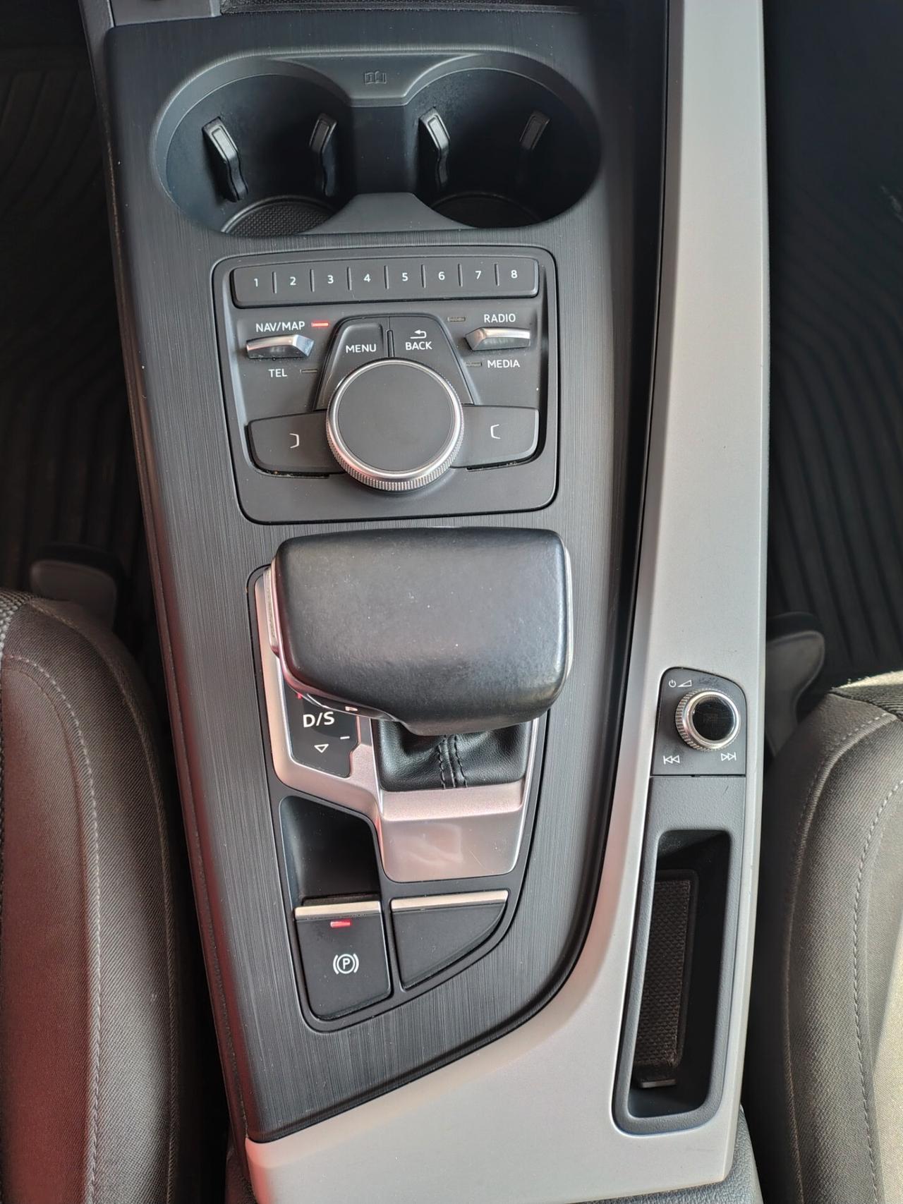 Audi A4 2.0 TDI 150 CV ultra S tronic Sport
