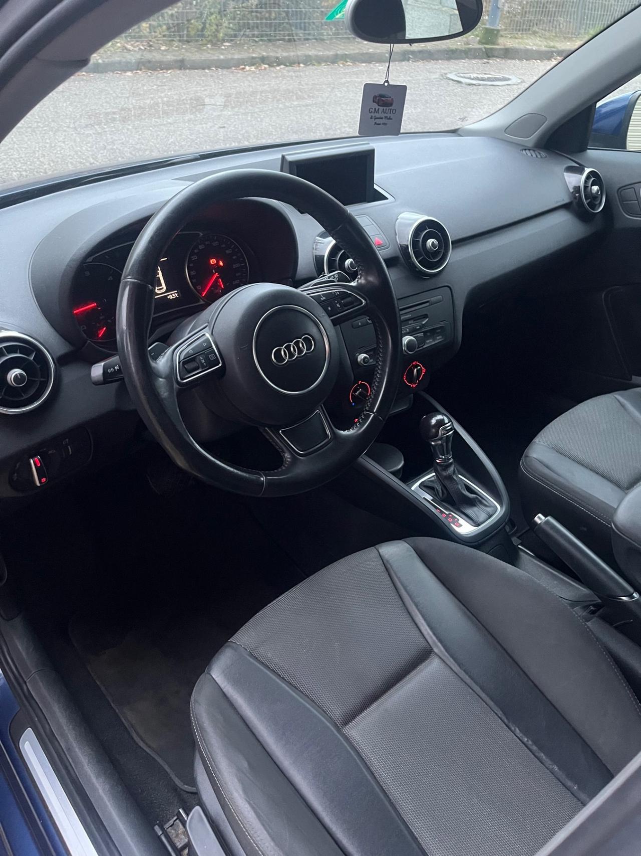 Audi A1 SPB 1.6 TDI S tronic Attraction