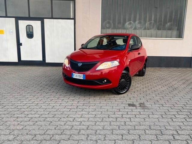 Lancia Ypsilon 0.9 TwinAir Metano